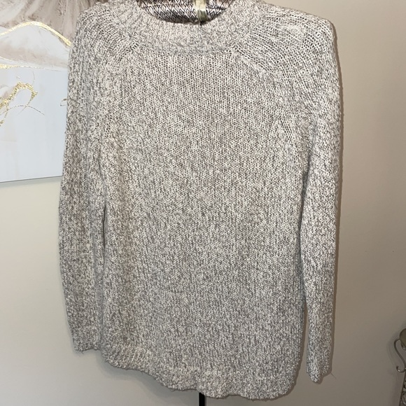 Loft sweater - Picture 2 of 3